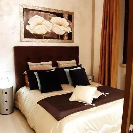 Temptation House Apartment