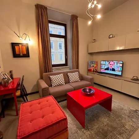 Apartment Temptation House *